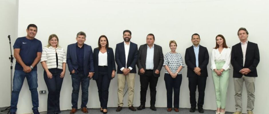 Adriane Lopes empossa novos secretários de Governo, Fazenda e Saúde em Campo Grande