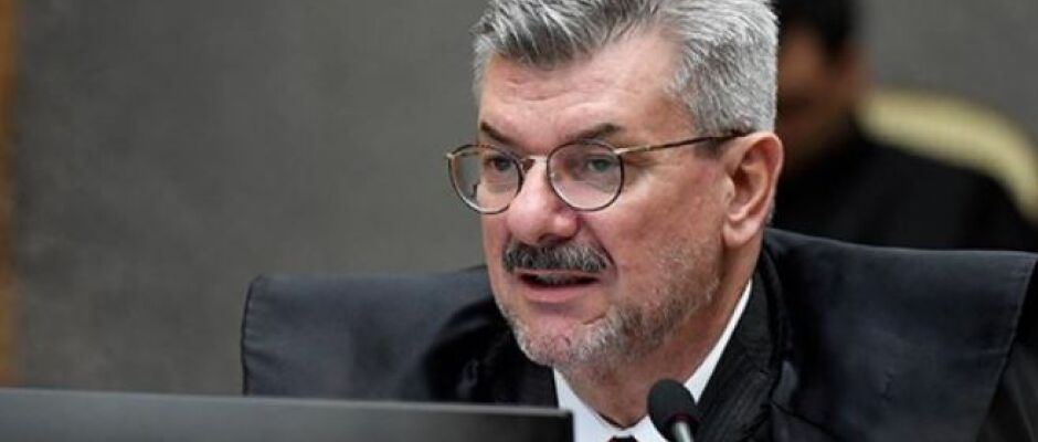 MP junto ao TCU pede suspensão de salário de ministro afastado do STJ