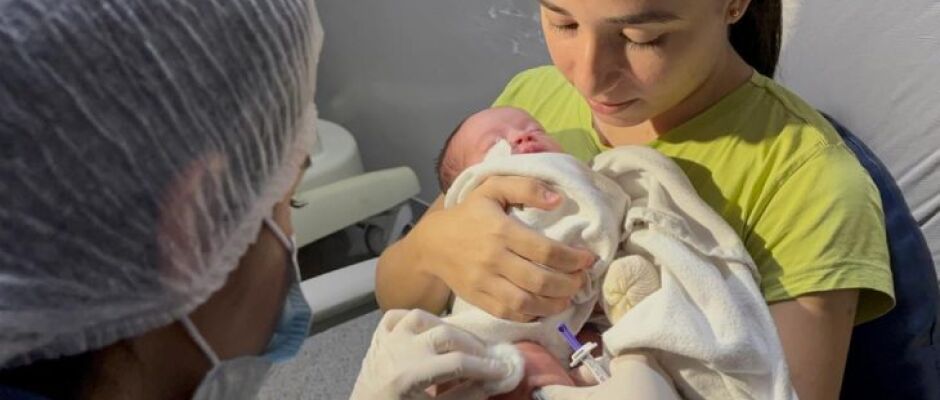 MS começa a aplicar imunizante contra bronquiolite em bebês prematuros pelo SUS