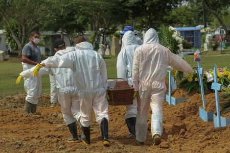 Brasil tem recorde de óbitos por Covid-19 pelo 20º dia seguido - A Crítica de Campo Grande Mobile