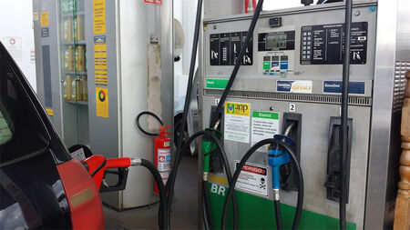 Petrobras aumenta preço da gasolina em 12% - A Crítica de Campo ...