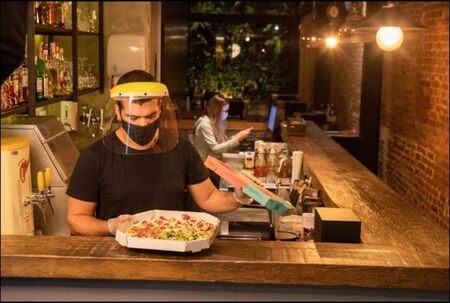 Bares e restaurantes vão além do delivery - A Crítica de Campo ...