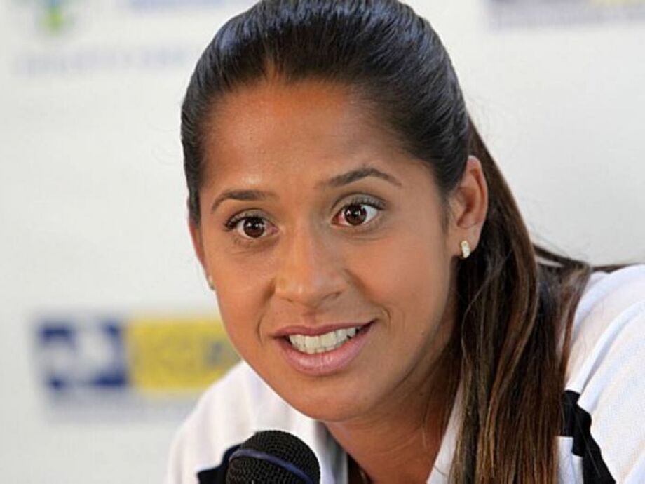 Teliana Pereira