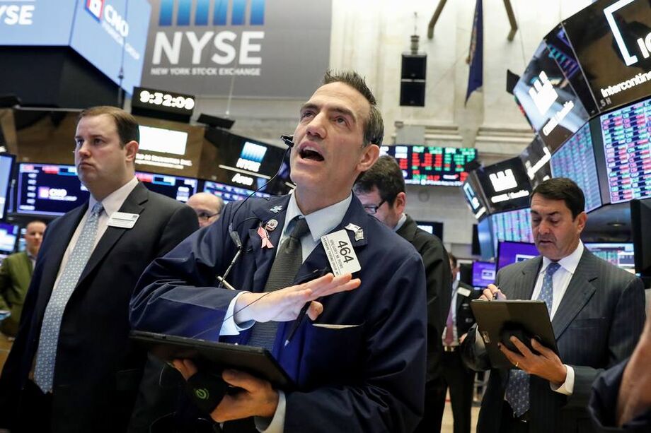 O índice Dow Jones fechou em alta de 1,34%, a 27.137,96 pontos