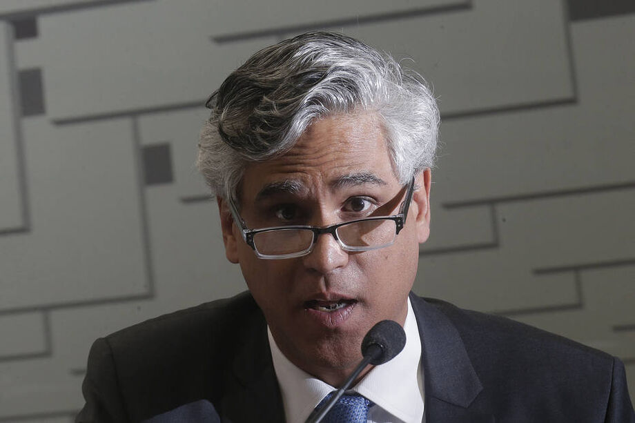 João Manoel Pinho de Mello