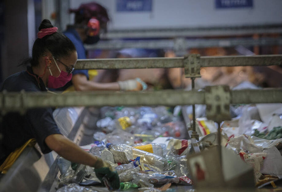 A diretora de Economia Circular da Braskem, Fabiana Quiroga, afirmou que o esforço da companhia considera cinco etapas