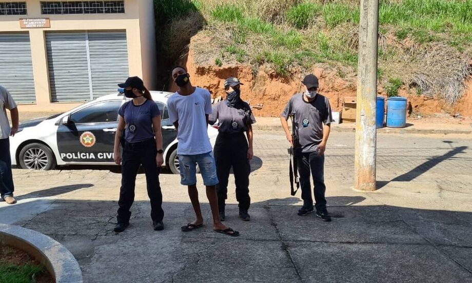 Polícia Civil cumpre mandado de prisão preventiva contra criminoso de Rio das Flores envolvido com tráfico de drogas que estuprou e engravidou vítima de 13 anos de idade