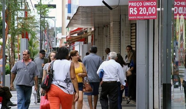 81% dos pequenos negócios estão operando em melhora geral na perda média do faturamento.