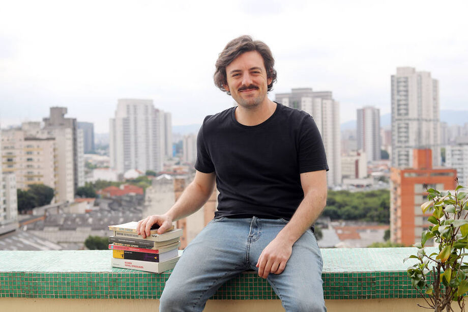 Pimenta. Ator criou Enciclopédia do Teatro Impossível