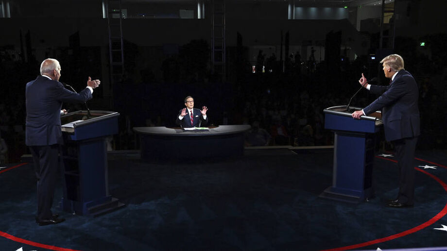 O presidente Donald Trump foi o responsável pela maioria das interrupções e foi repreendido pelo moderador, Chris Wallace, várias vezes