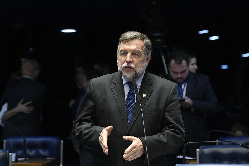Em entrevista à rádio CBN, Arns disse que foi discutida a possibilidade de redirecionar recursos do fundo