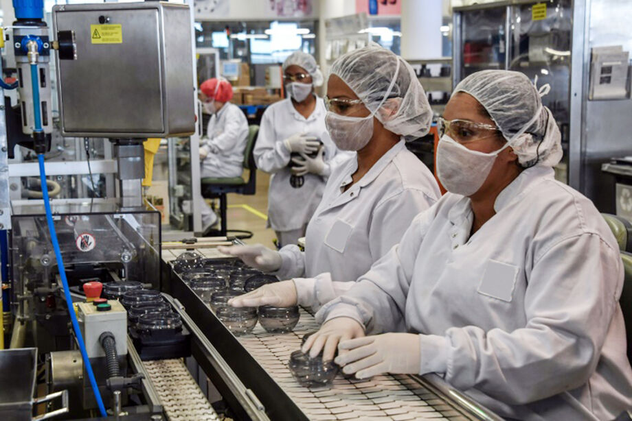 No mês de agosto, 60,8 pontos, indicando um aumento de 5 pontos na comparação com o levantamento de julho