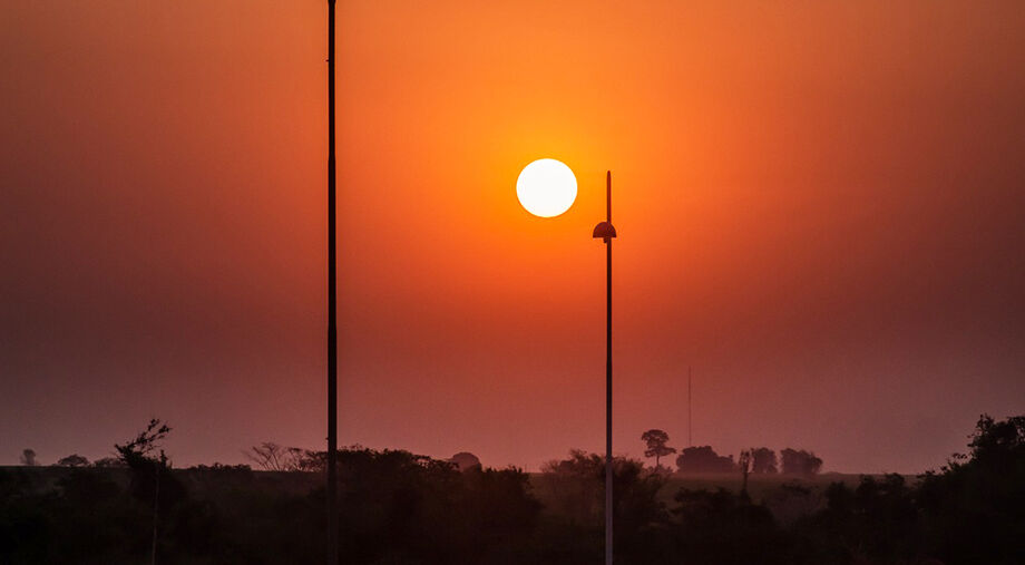 Sol quente em MS