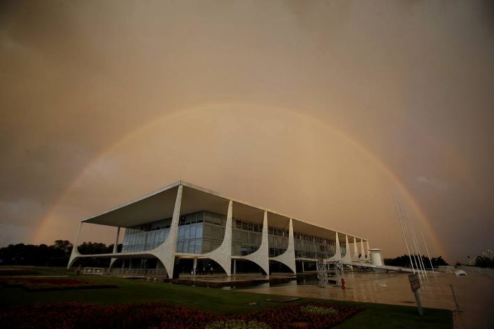 Planalto age por aval a indicado ao STF