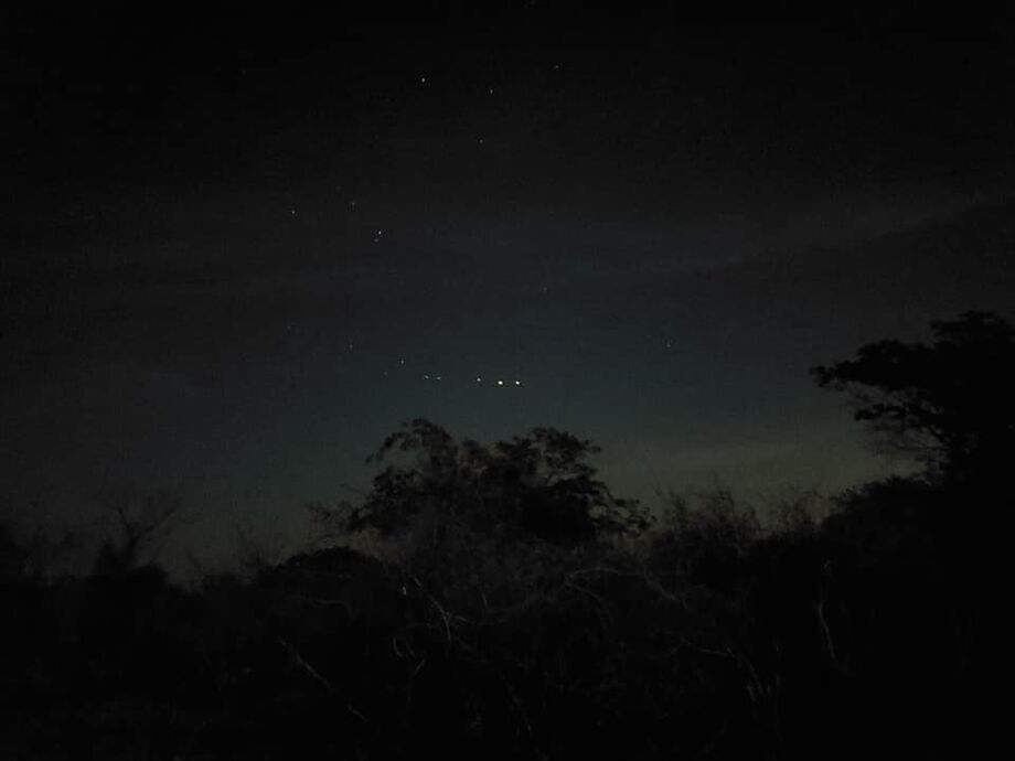 A população de Corumbá, a 425 km de Campo Grande, se surpreendeu na noite de ontem (30)