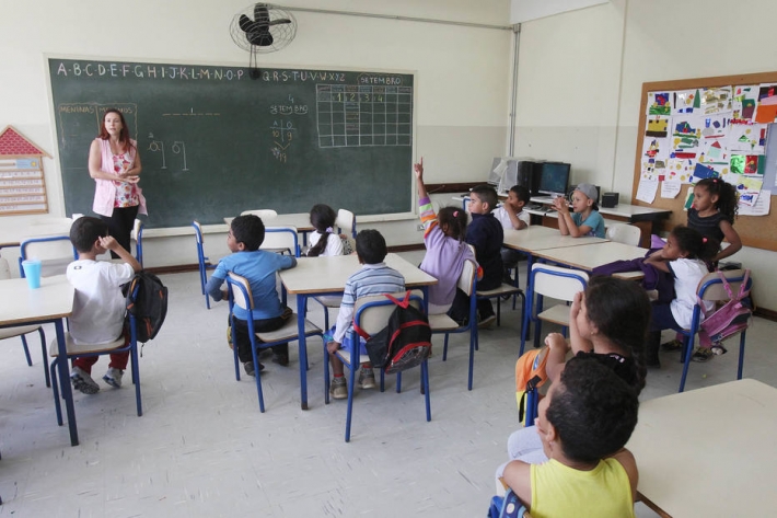 Plano de retomada das aulas deverá ser apresentado em até cinco dias e todo o processo deverá ser concluído nos próximos 20 dias