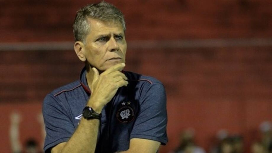 Paulo Autuori será também o técnico do Athletico-PR