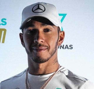 Piloto Lewis Hamilton