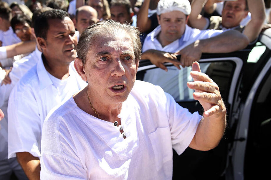 João de Deus foi internado em hospital de Brasília na madrugada deste sábado