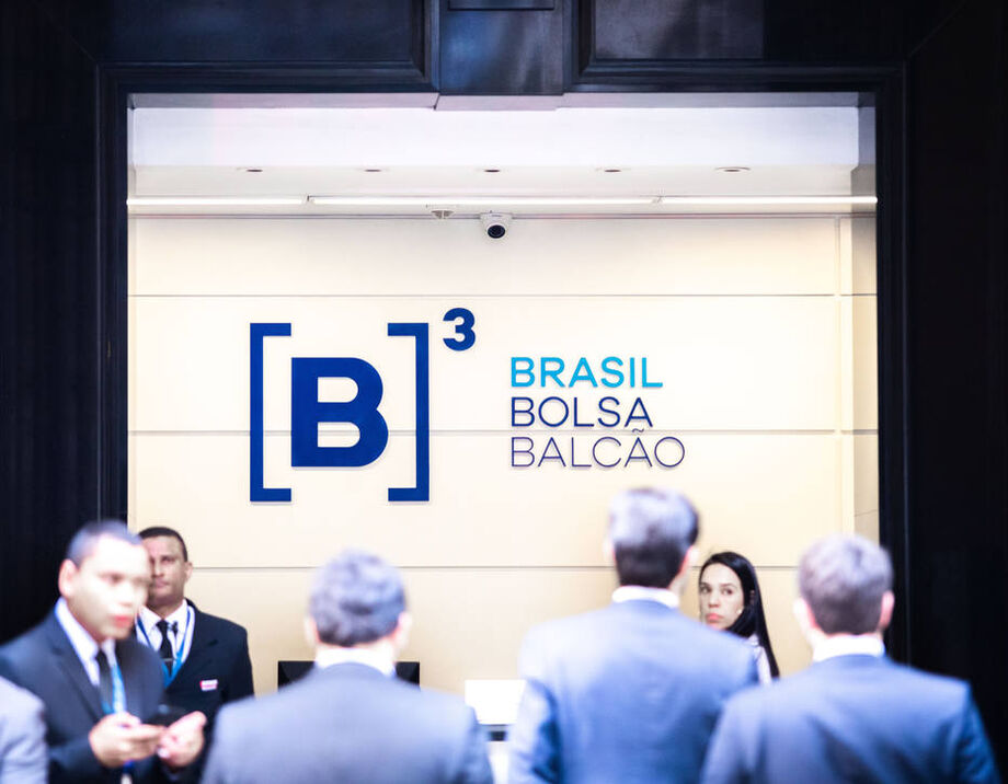 O índice de referência da B3 fechou as negociações em 100 mil pontos