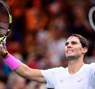 Nadal recebe parabéns de Federer e destaca