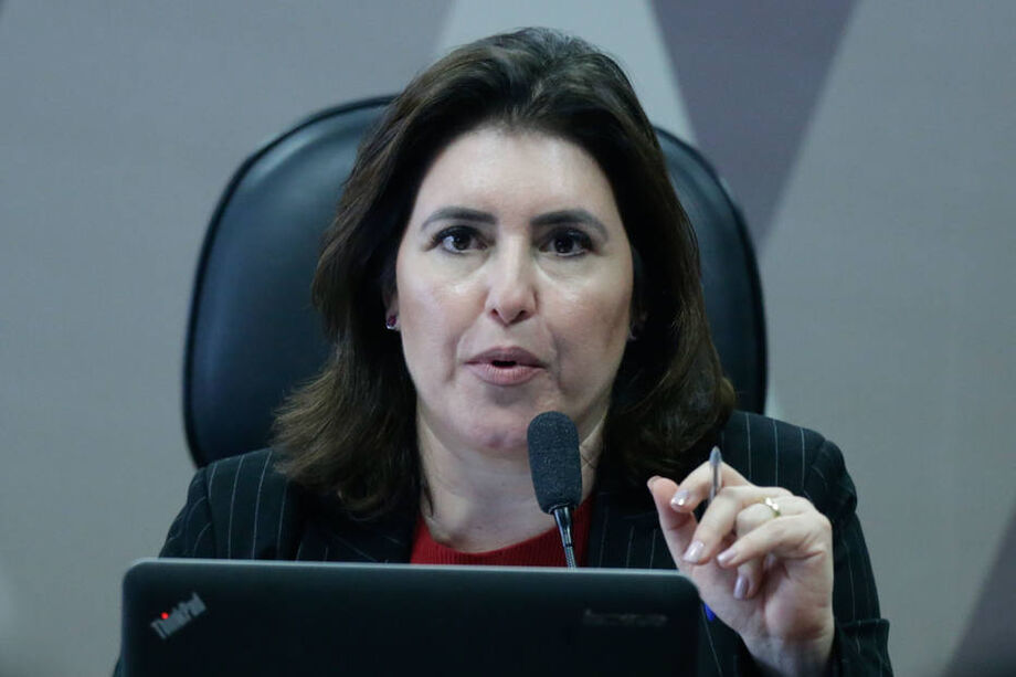 A presidente da Comissão de Constituição e Justiça (CCJ) do Senado, Simone Tebet (MDB-MS)