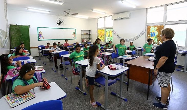 Outra novidade foi o início da transmissão das aulas pela TV Educativa, por meio do sinal digital no final do mês de maio.
