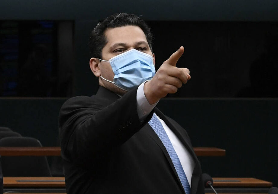 Davi Alcolumbre: 'Não é saudável que um ministro ofenda publicamente outro ministro. Isto só apequena o governo e faz mal ao Brasil'