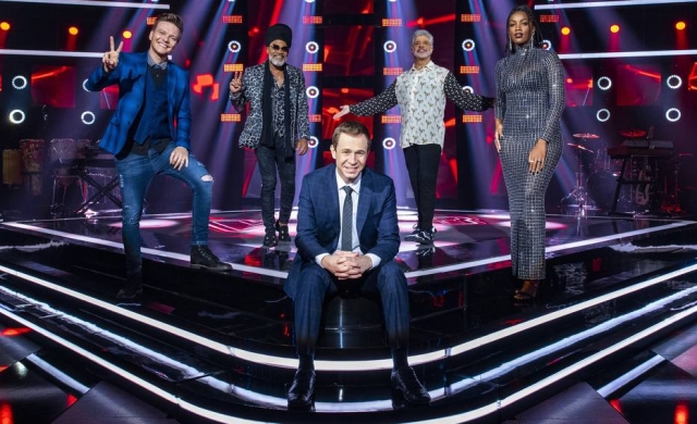 Mesmo com os cuidados com o isolamento social, Tiago Leifert garante qualidade musical intacta na 9ª temporada do The Voice Brasil