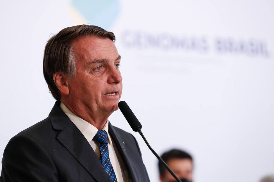 Jair Bolsonaro omitiu do Congresso o elo entre a Agência Brasileira de Inteligência