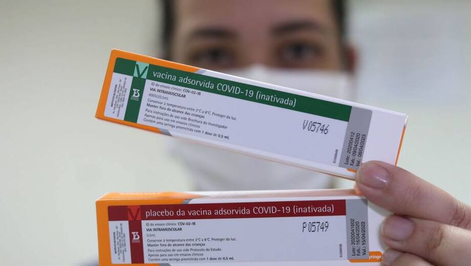 Resultados definitivos sobre a vacina chinesa Coronavac só sairão entre novembro e dezembro