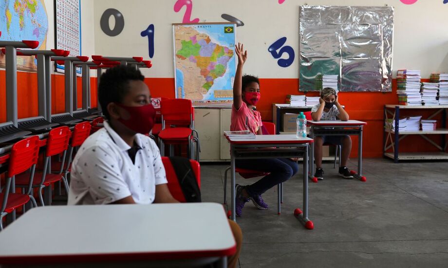 GDF tem cinco dias para definir plano de retorno às aulas