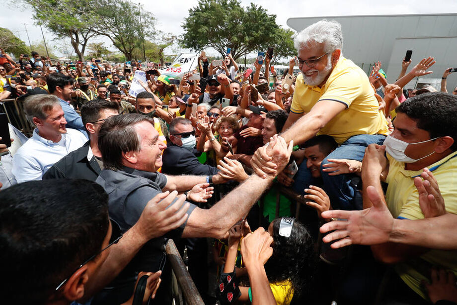 Presidente Jair Bolsonaro em encontro com apoiadores no Maranhão.