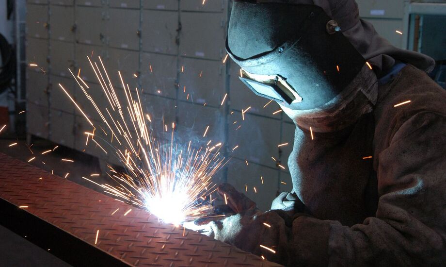 Procura das empresas por crédito tem queda de 3,3% em setembro