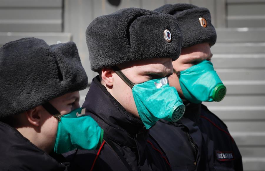 Autoridades de saúde russas divulgaram 1.285.084 infectados e 22.454 mortes pelo novo coronavírus