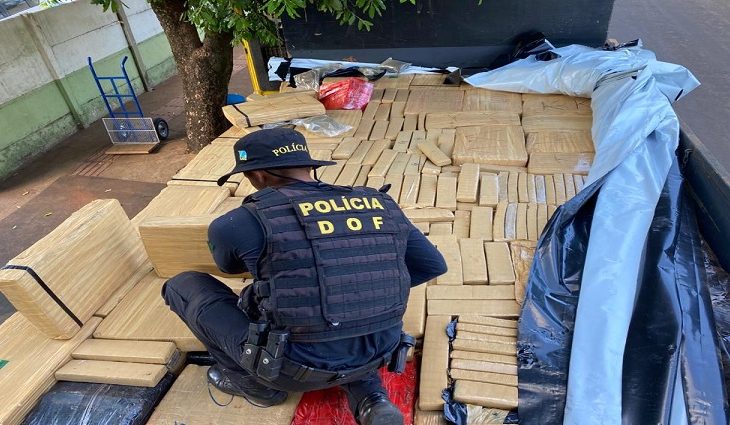Policiais do Departamento de Operações de Fronteira (DOF) apreenderam, na tarde desta quinta-feira (22), em Brasilândia