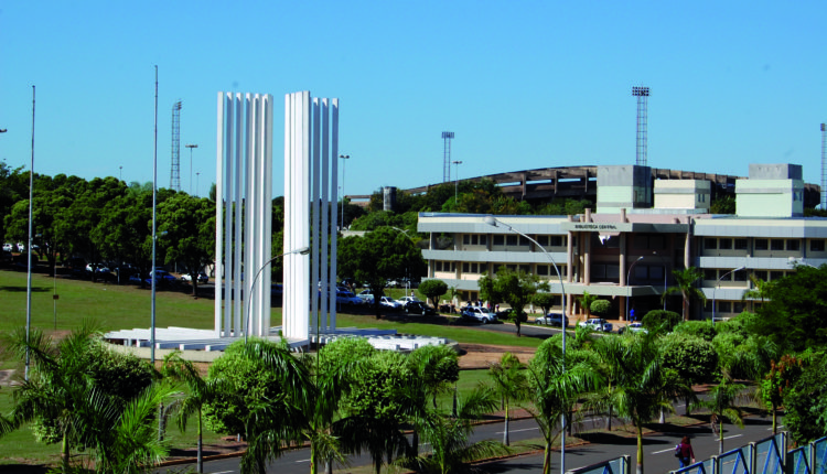 A UFMS