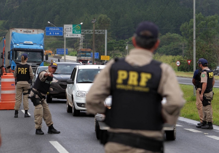 A PRF contou com um efetivo de mais de 10 mil policiais