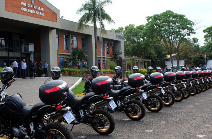 Das 6 novas motos entregues hoje ao Corpo de Bombeiros, 4 ficarão em Campo Grande, sendo 2 na região norte e 2 na região sul e 2 irão para Dourados