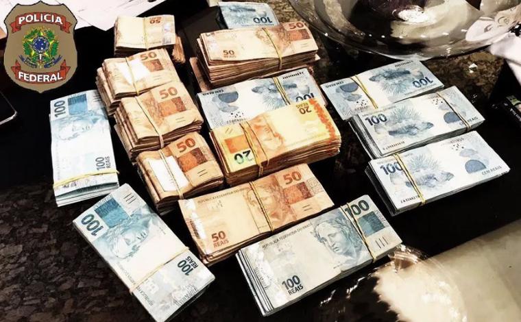 Até as 8 horas da manhã, a PF havia apreendido R$ 120 mil na Operação Iniquidade