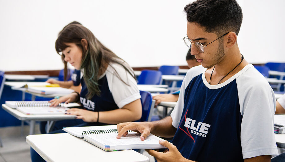 Foram abertas as inscrições para o Bolsão 2021, do Elite Rede de Ensino, para estudantes de todas as séries que poderão ser contemplados com descontos de 5% a 90% nas mensalidades de 2021