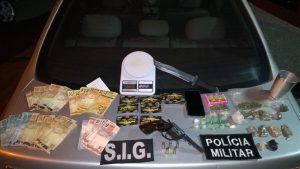 Materiais apreendidos durante a operação