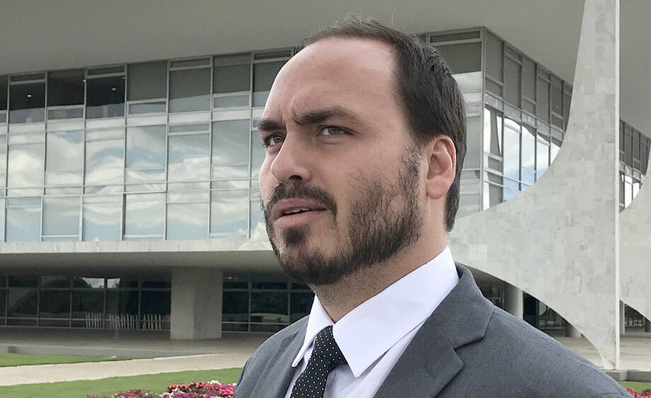O vereador Carlos Bolsonaro