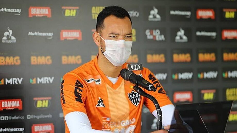 O zagueiro Réver demonstrou toda a sua irritação com o momento pelo qual passa o Atlético-MG