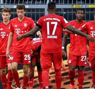 Bayern empata em casa