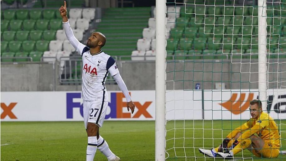 Lucas Moura comemora gol pelo Tottenham na vitória sobre o Ludogorets