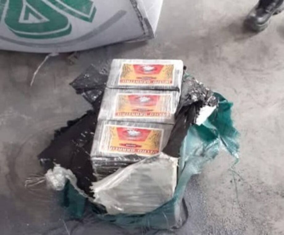 Os 750 quilos, são avaliados em R$ 216 milhões