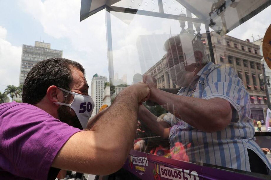 Guilherme Boulos e Luiza Erundina, do PSOL, miram em votos dos petistas e de Márcio França (PSB)