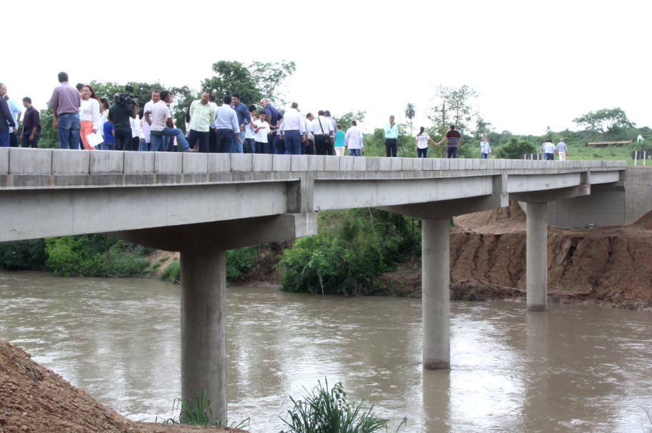 Ponte sobre o rio Caracol é uma das obras já entregues pelo Governo de Mato Grosso do Sul
