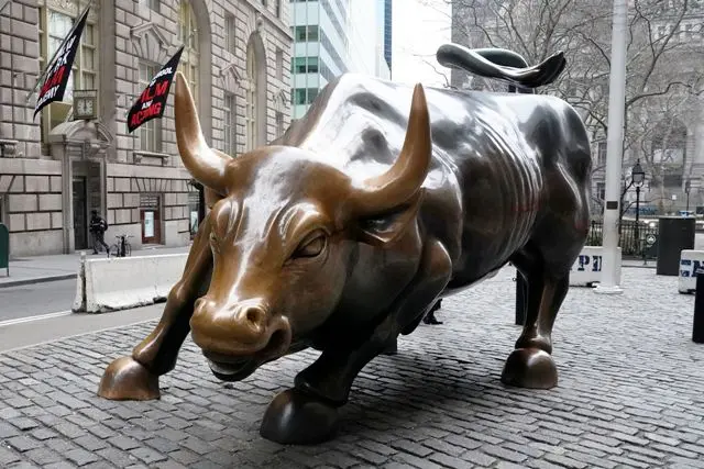Na contramão dos dois demais índices, o Nasdaq teve avanço de 0,48%